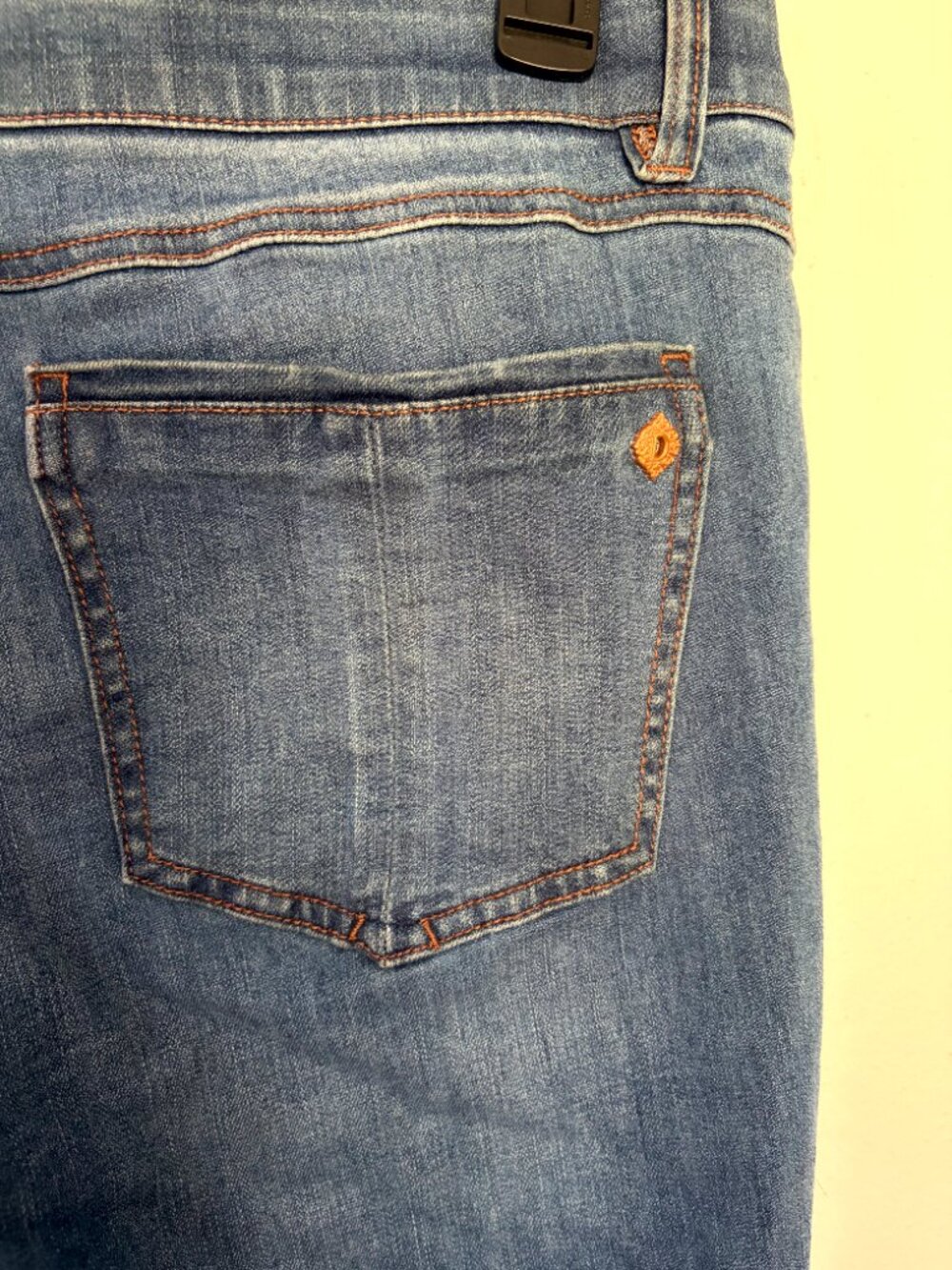 Democracy AB Solutions Women's Size 16 Straight Leg Blue Jeans - Picture 6 of 9
